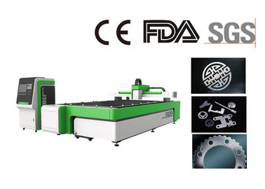 Chine Découpeuse industrielle de laser de fibre, coupeur de laser en métal de fibre de commande numérique par ordinateur pour l'acier au carbone fournisseur